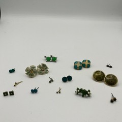 Lot Of 14 Pairs Estate Fashion Vintage Green Turquoise Tone Stud Earrings