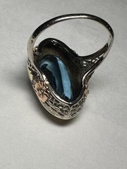 RARE VINTAGE 1930s UNCAS 14K TRI-COLOR GOLD BLUE SPINEL COCKTAIL RING 4.78 g