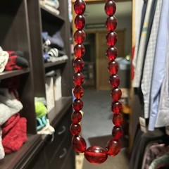Vintage 110g Stunning Red Bakelite Necklace Cherry Juice Beads Tested Magnetic