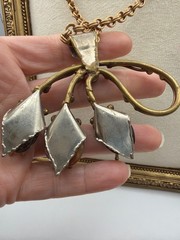 Vintage Artisan Modernist Pendant Necklace Mid Century Brass Wirework Cabochon S