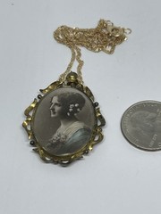 Edwardian Upcycled Double Sided Beautiful Ladies Momento Mori RG Photo Locket