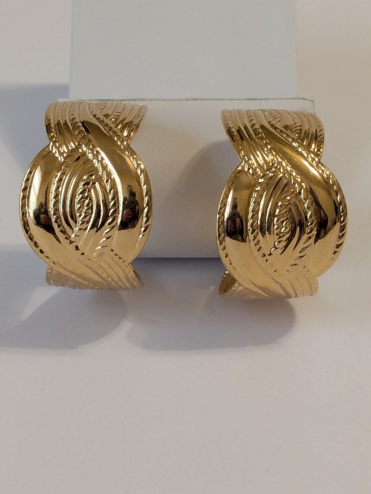 Avon Gold Tone Demi Hoop Textured Rope Style Stud Drop Earrings 1.25″. Vintage.