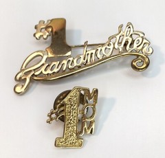 #1 Grandmother & #1 Mom Pin Lot Gold Tone Great Mother’s Day Gift
