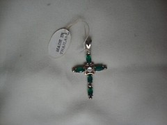 VINTAGE 1970-80s GREEN CZ W/ CLEAR CZ CENTER CROSS STERLING SILVER 925 PENDANT