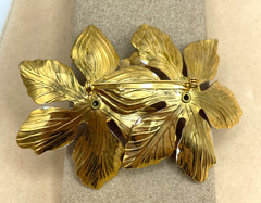 VTG Large Mod Purple enamel Gold-tone Flowers floral brooch 4″ Boho hippie