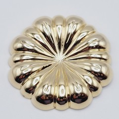 Jeri Lou Gold Tone Floral Like Curved Ridge Gold Tone Vintage Scarf Ring Clip