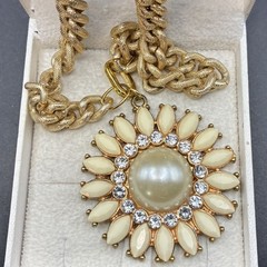 Custom Vintage Chunky Golden Rhinestone Sunflower Pendant Necklace, Easy Switch