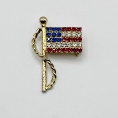 Vintage American USA Flag Brooch Rhinestone Gold Tone Patriotic 1.5” READ