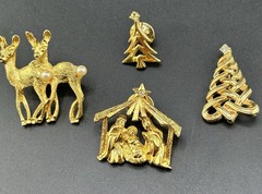 Chistmas Pin/Brooch Lot Avon, Nativity, Reindeers, Faux Pearls, Christmas Trees