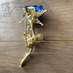 White Pearl with Blue Rose Gold Tone Brooch Pin