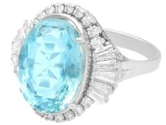 Contemporary 11.76Ct Aquamarine and 1.45Ct Diamond Platinum Cocktail Ring