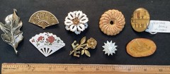Lot of 14 Vintage Brooches Including Silvertone, Fans, Florals….unbranded