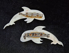 Vtg Lot Nautical Carved Mother of Pearl Sea Life Brooches Seahorse Fish Dolphins