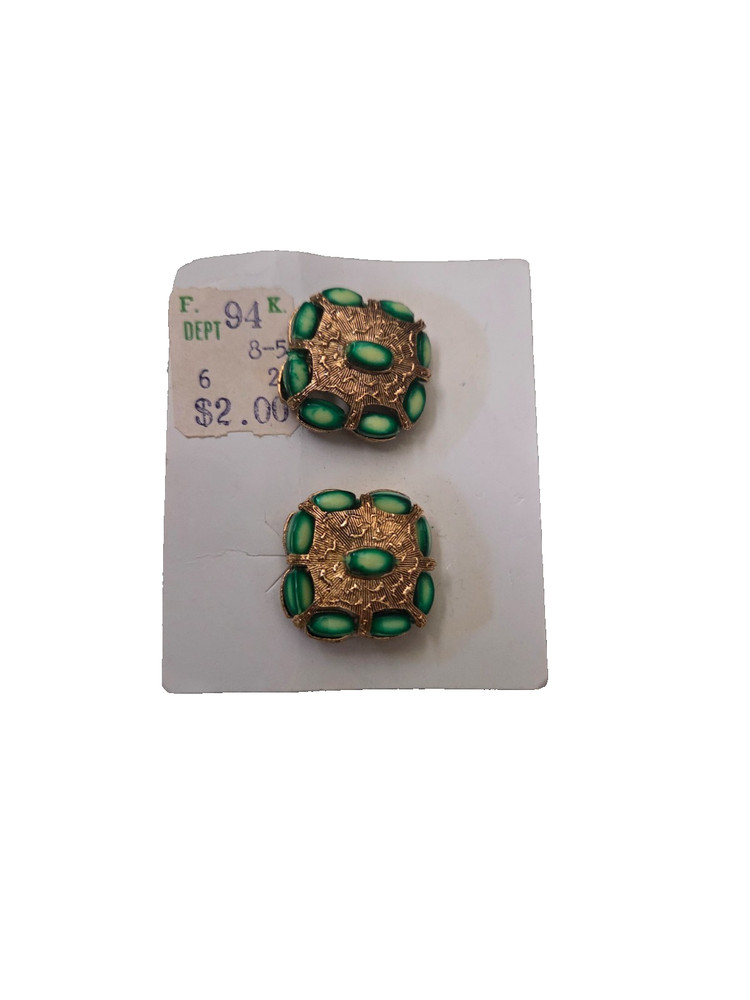 Vintage Clip On Earrings on Original Display Card Green and Goldtone