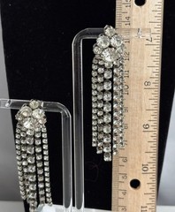 Vintage Sparkling Rhinestone Waterfall Earrings Silver Tone Glamorous Party (02)