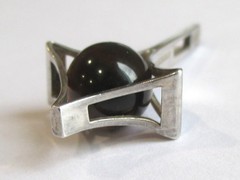 1.5in SMALL VINTAGE STERLING SILVER FINLAND MODERNIST PENDANT TIGER’S EYE ORB