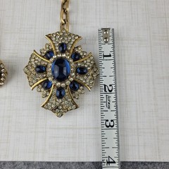 Maltese Cross Blue Cabochon Rhinestone Regal Mogul Double Brooch with Chain RARE