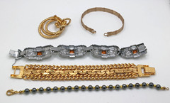 Vintage mixed material & metals necklace bracelet ring brooch lot