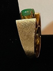 Vintage 14k Yellow Gold Nephrite Mid Century Ring Size 3.75 Weighs 6 Grams