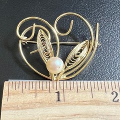 Vintage Freeform Faux Pearl Brooch Open Gold Tone Metal Work Pin
