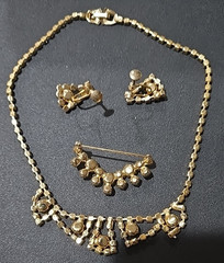 “Jewels of Elegance” by Sebestian, vintage rhinestone jewelry set with box
