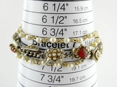 Vintage Unbranded Goldtone Faux Pearl and Carnelian Costume Bracelet