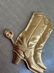 Vintage Raw Brass Cowboy Boots Stamping Spurs Western High Relief NOS Jewelry Fi