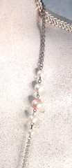 Women’s Vintage Style Pearl Necklace Ornate Square Rhinestone Pendant Pink White