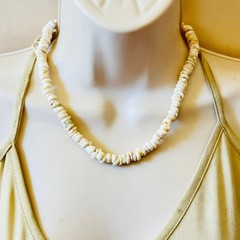 VTG Hawaiian Puka Shell Surfer Necklace large Beads authentic 18″ 10mm Hawaii