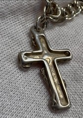 Vintage Sterling Silver Charm Bracelet with (5) Crosses 7” Long Look