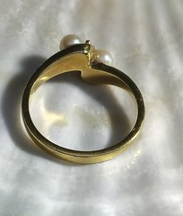Vtg 18K GE Yellow Gold Bypass Ring Two 2.5mm Cultured Pearls w/1 Diamond Accent