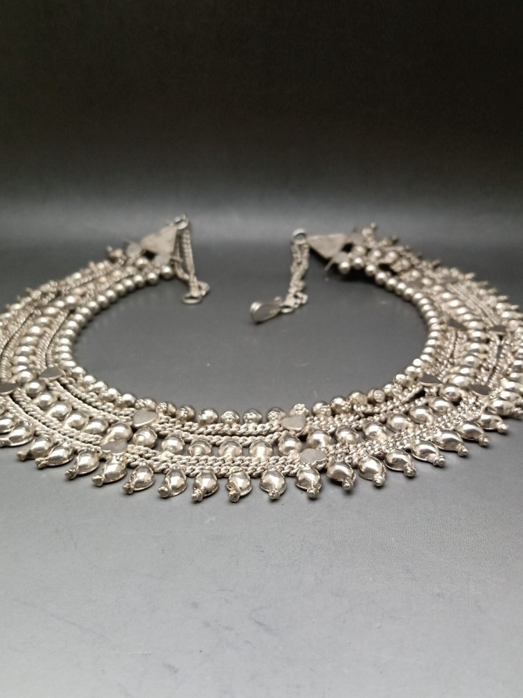 Woman’s Elegant Mexican Sterling Silver Choker Bib Necklace 94 Grams Quality