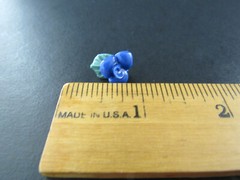 VINTAGE BLUE FLOWER BROOCH PIN AND EARRING SET EARRINGS E18