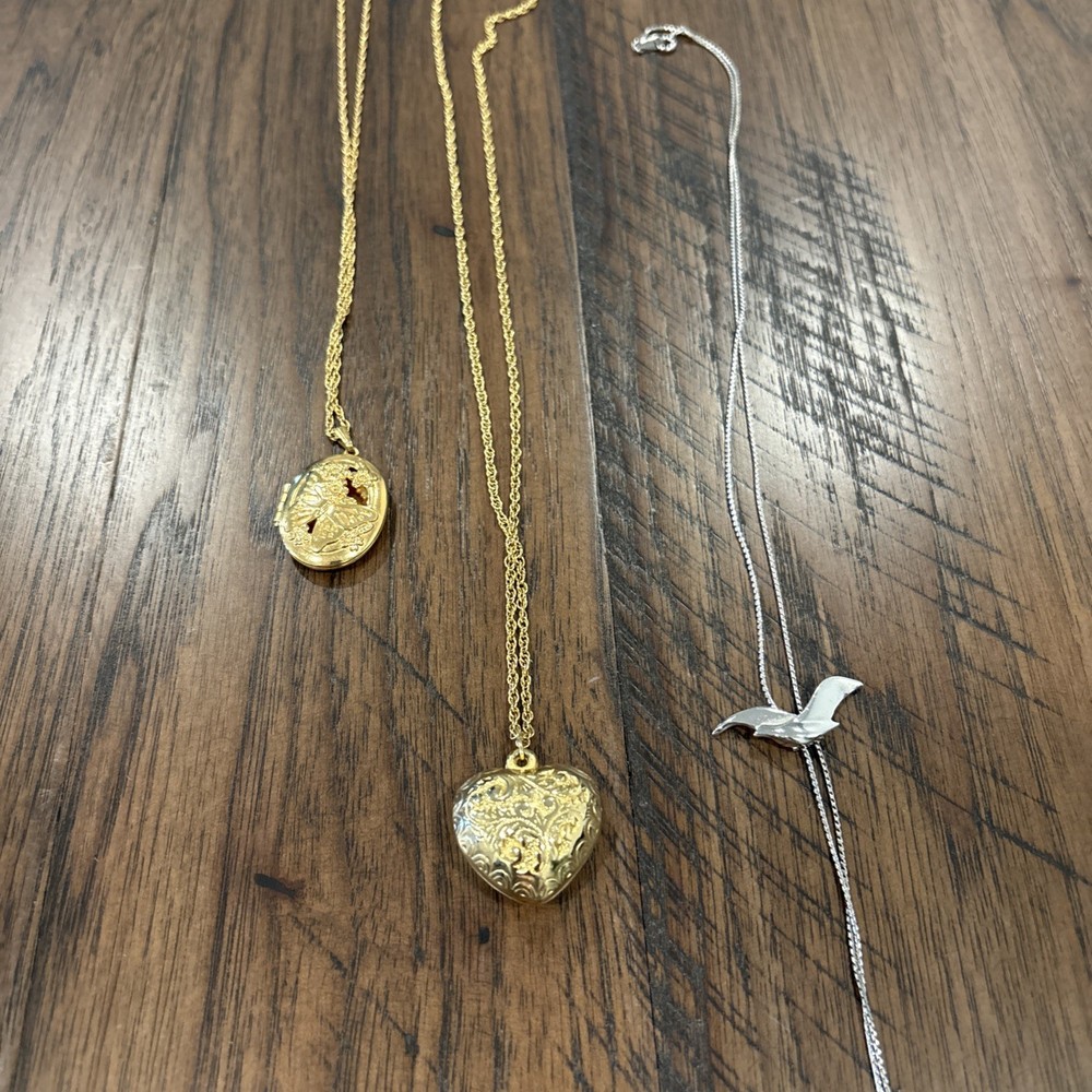 Lot Of 3 VTG AVON Jewelry Pieces See Description