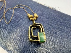Vintage Brutalist Asymmetrical Square Spiral Green Gemstone Necklace 16” DbG W