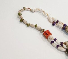 Vintage 1970s Single-Strand Statement Shell and Coral Necklace 100.3g~30″