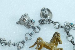 Vintage Brown Enamel Prancing HORSE 1″ Pin Brooch & Western Theme Charm Bracelet