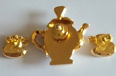 Vintage AVON Jewelry Set With Floral Porcelain Teapot Pin And Teacup Earrings