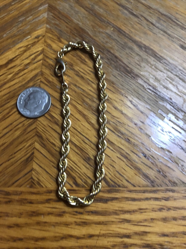 Vintage 7 1/2” Inch Gold Tone Bracelet Good Quality Stamped Korea