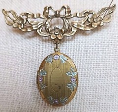 Vintage Locket Pendant Brooch with Flowers & Bow 2.5″ Wide & 2″ Long 441J
