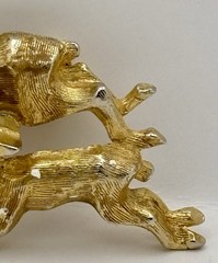 Deer & Fawn Mom & Baby Leaping Pin Jumping Gazelle Vintage Animal Brooch Gold Tn