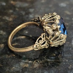 VTG RING Gold Wash Blue Glass Sapphire Cocktail Dome Sz 8.5
