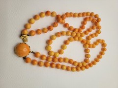 Vintage Double Strand Orange and Cream Beaded Necklace 22″ unsigned