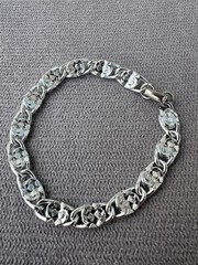Sarah Coventry Echo Bracelet Silver Tone 7.75” Lightweight Detailed Vintage 1974