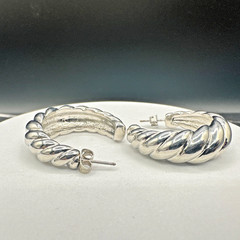 Vintage Y2K Twisted Hoop Earrings Silver Tone Wide Croissant Women’s jewellery