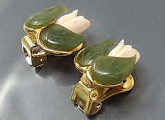 Vintage Swoboda Green Jade Pink Salmon Coral Tulip Clip Earrings