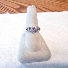 Avon RJ Graziano 925 Sterling Silver Vintage Real Ruby & C Z Ring Size 7
