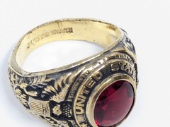 Vintage US Army Military Gold Plated Ring Red Faceted Stone Karatclad Size 10.5