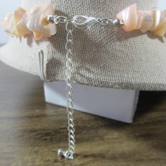 Vintage Shell Necklace Flower Pendant Beach 18 Inch