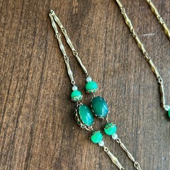 Vintage gold tone ornate necklace green lucite faux jade beads